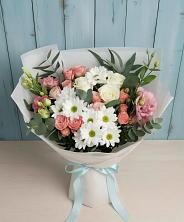 Букет цветов из:  Розы, Лизиантусы и Хризантемы в Баксане