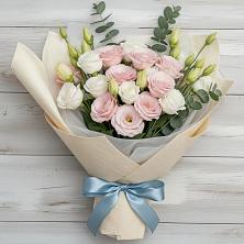 Букет цветов из:  Лизиантусы в Баксане