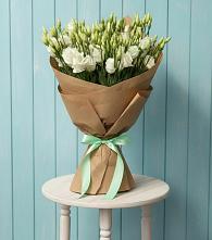 Букет цветов из:  Лизиантусы в Баксане