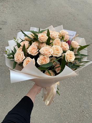 Букет Кремовые розы Латте в Баксане