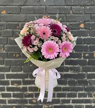 Букет цветов из:  Герберы и Хризантемы в Баксане
