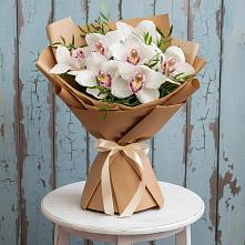 Букет цветов из:  Орхидеи и Розы в Баксане