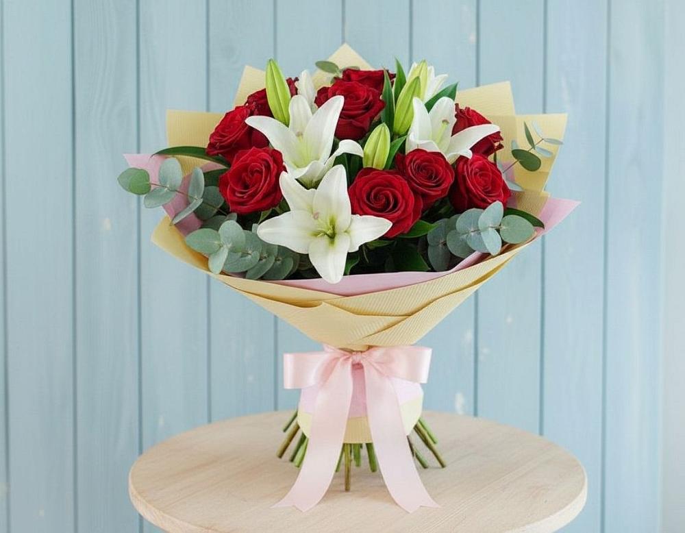 Букет цветов из: Лилии и Розы в Баксане